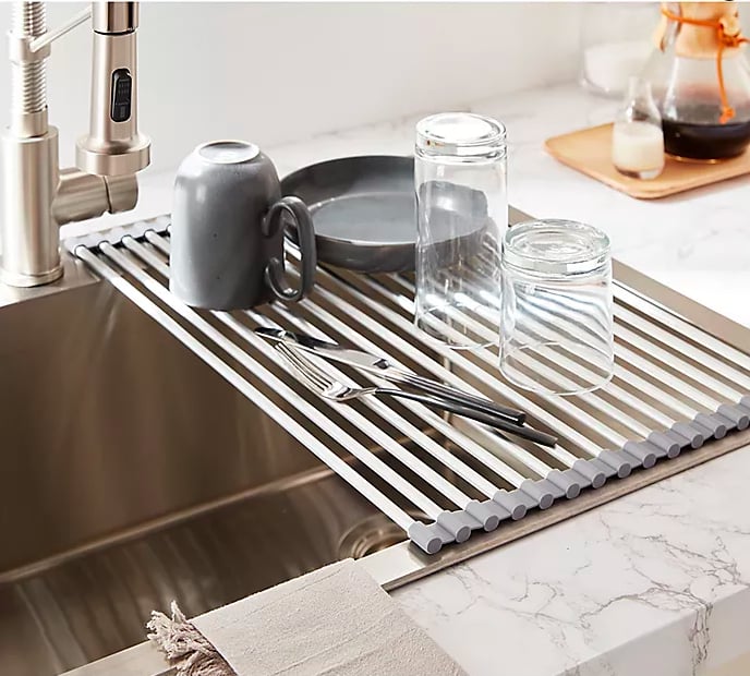A Compact Dish Rack