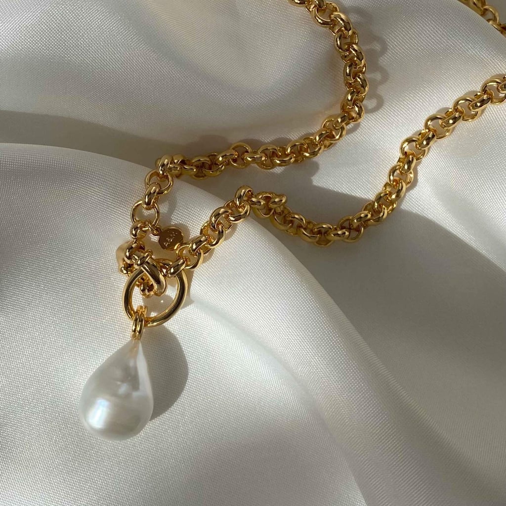 Astrid & Miyu Illume Pearl Chain Necklace in Gold