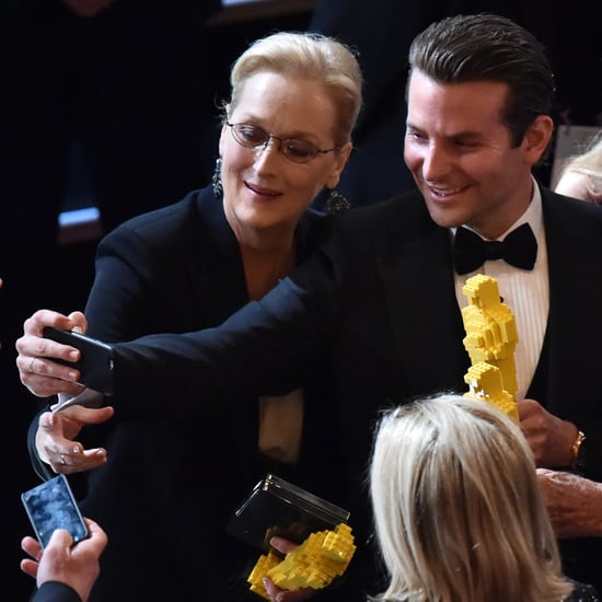 Bradley Cooper and Meryl Streep Take Oscars Selfies | Photos