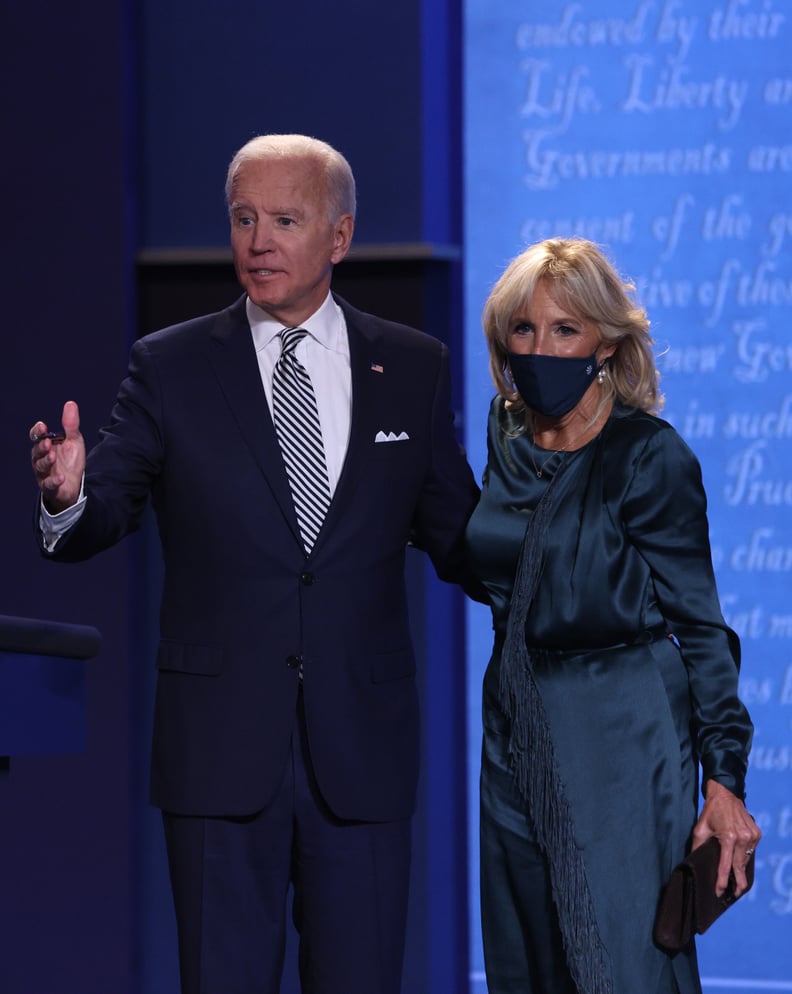 杰尔穿着她加芙赫斯特的衣服在总统辩论