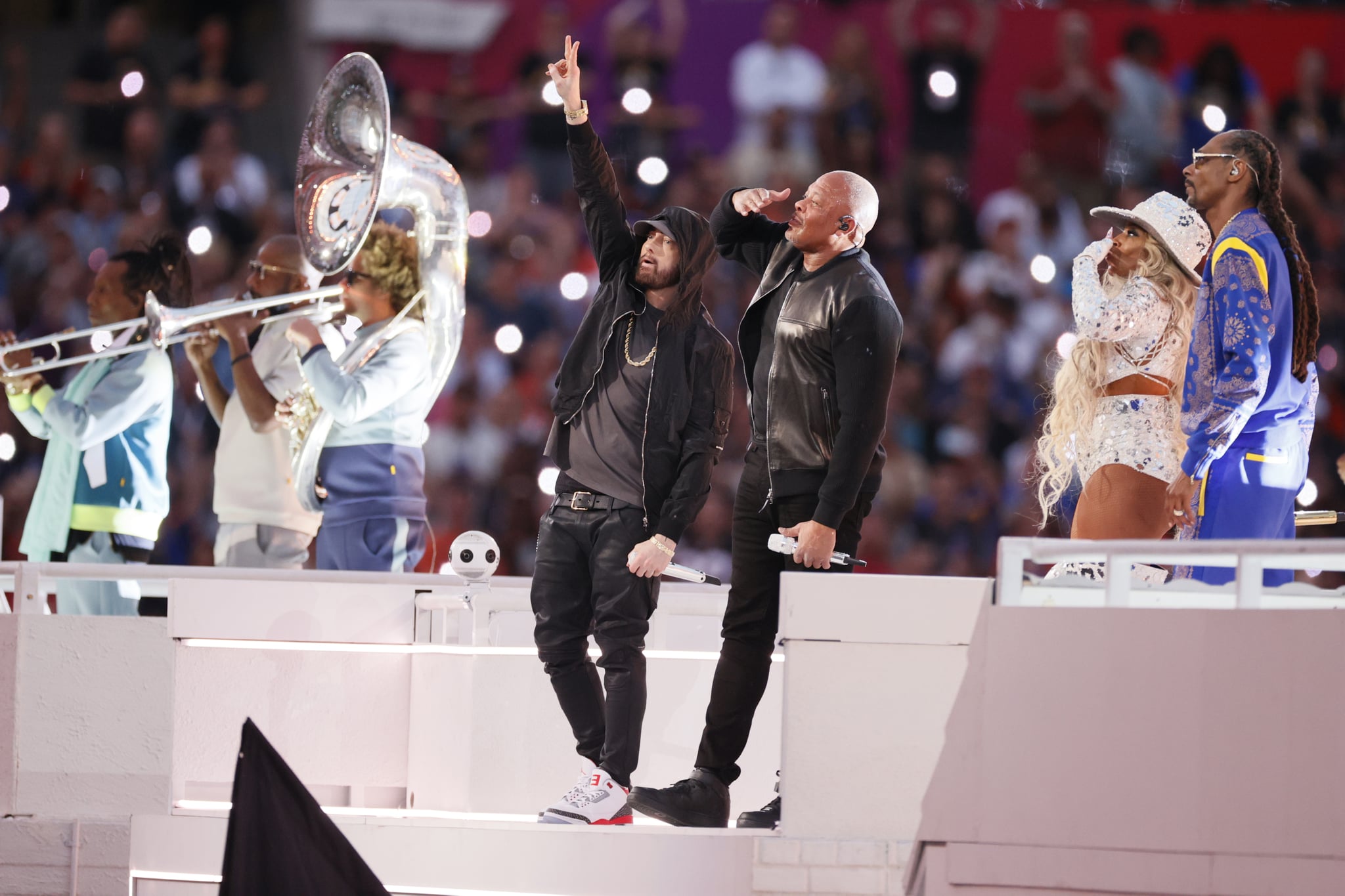 See Mary J. Blige Shine in Custom Dundas at the Super Bowl Halftime Show