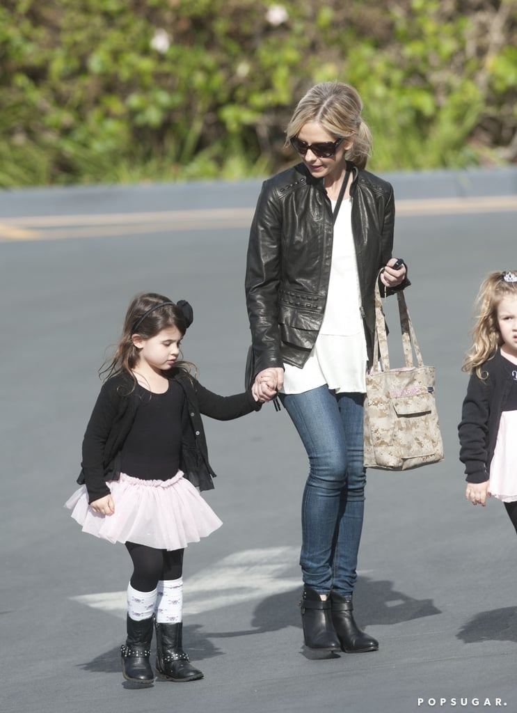 Sarah Michelle Gellar took her daughter, Charlotte Prinze, to dance class in LA on Sunday.