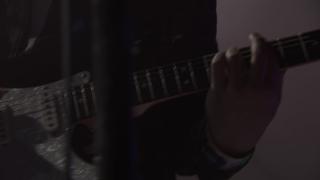 Watch London Grammar Perform "Dust"!