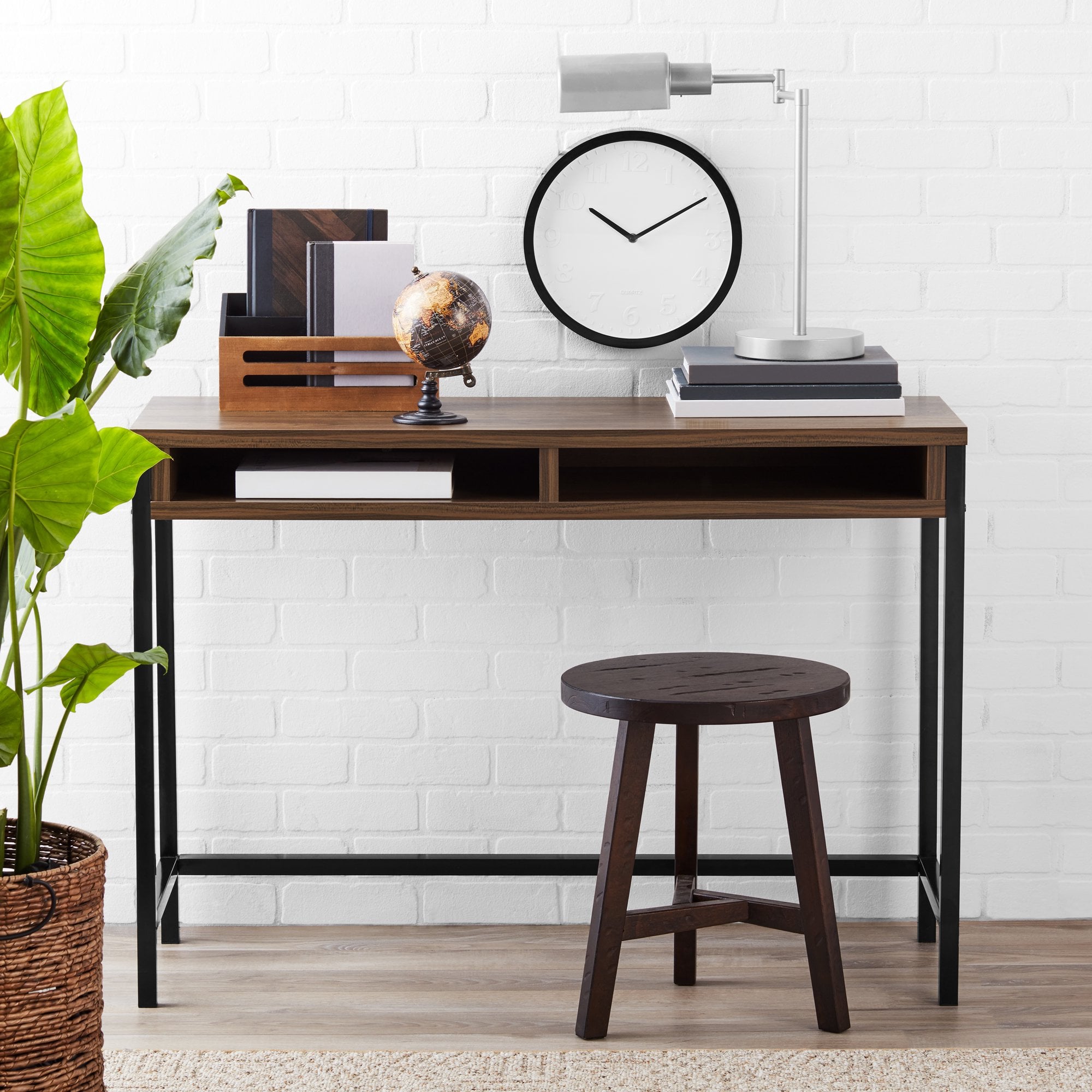 Mainstay sumpter park cube hot sale storage desk