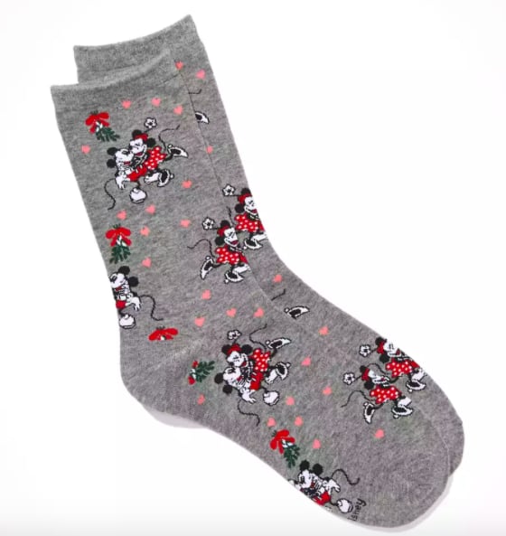 Disney x AE Crew Socks Disney x American Eagle Holiday Collection