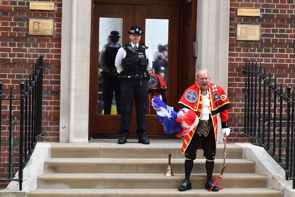 Did a Town Crier Announce the Birth of the Third Royal Baby?