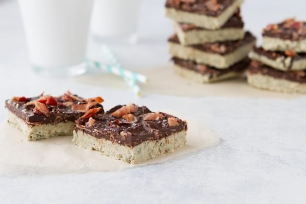 Chocolate Bacon N'Oatmeal Bars