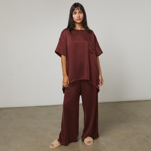 Lunya Washable Silk Tee Pant Set