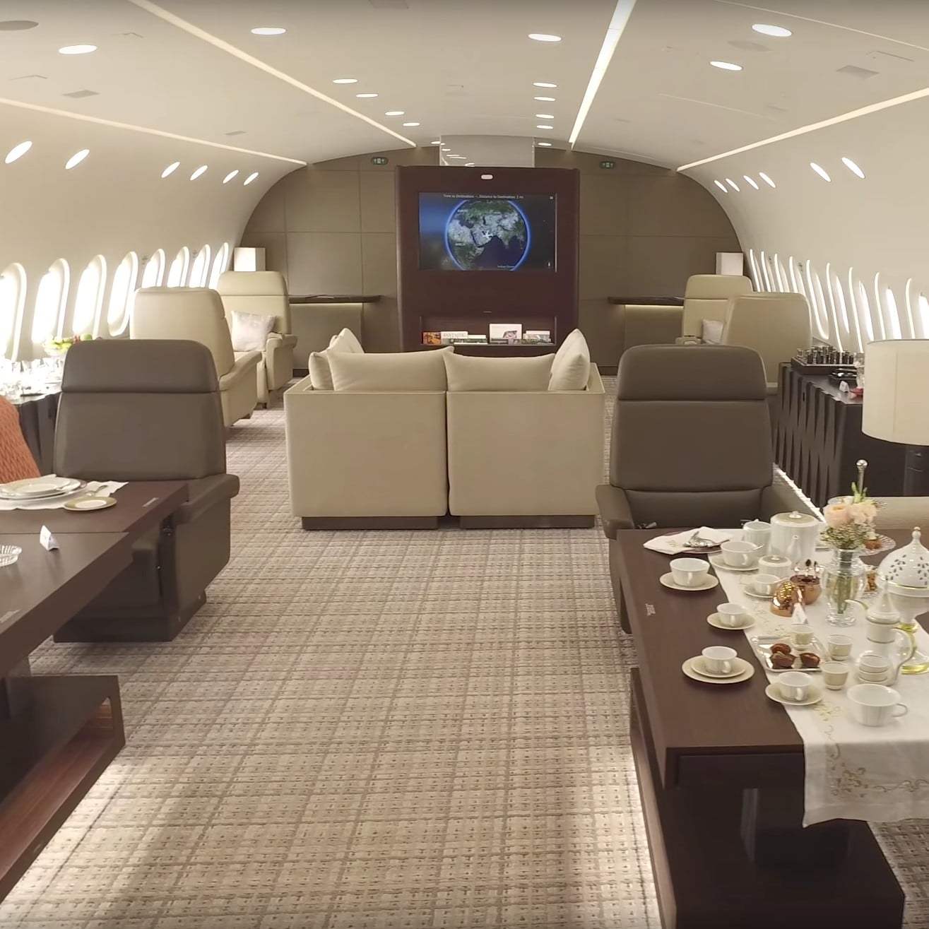 Inside Private Boeing 787 Dreamliner Popsugar Smart Living