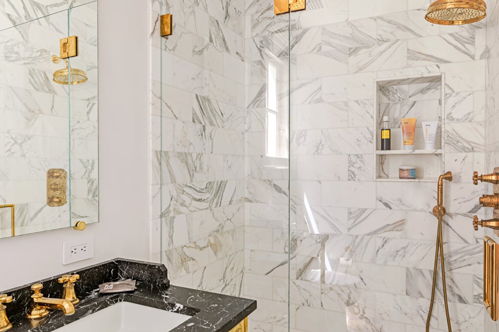 Gwyneth Paltrow’s Guest House Shower