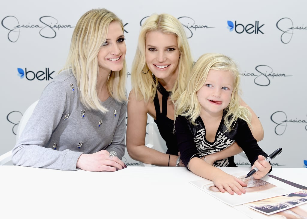 Jessica Simpson's Family at Belk in Dallas | Pictures