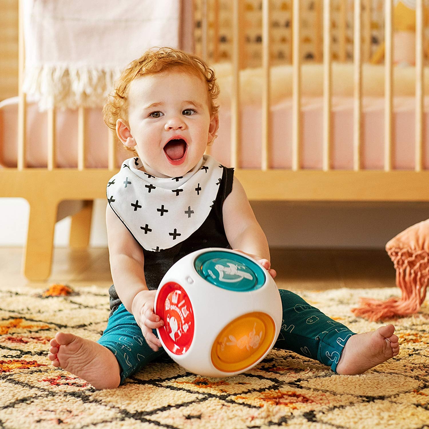 munchkin mozart cube