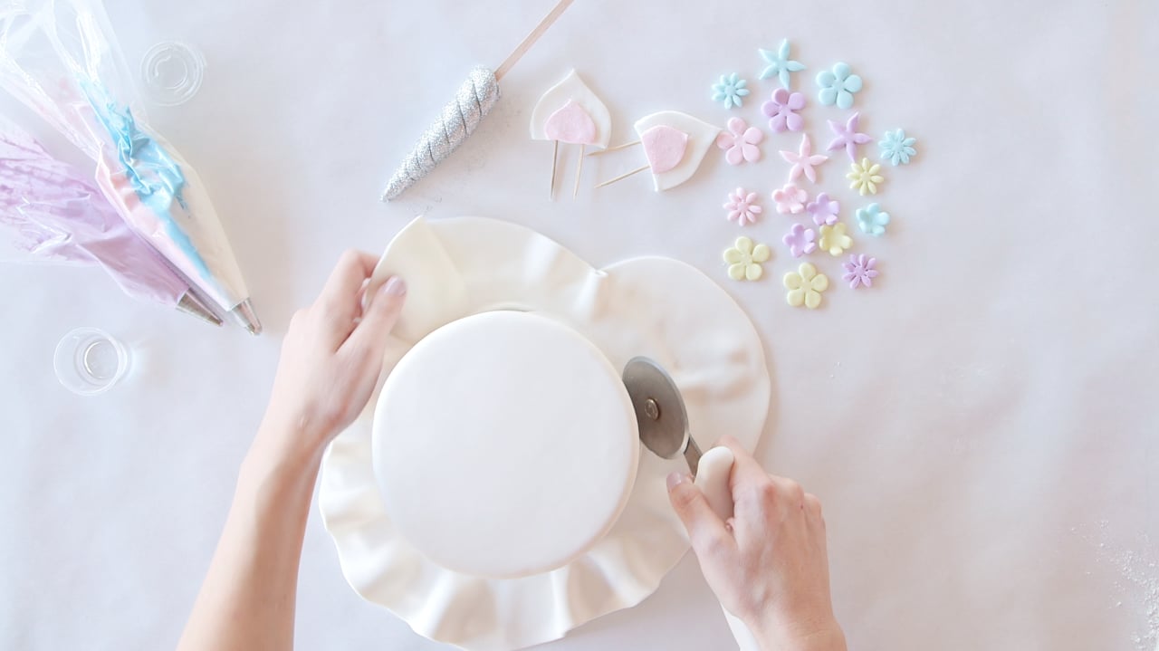 How To Make Fondant Popsugar Food How To Make Fondant Popsugar Food