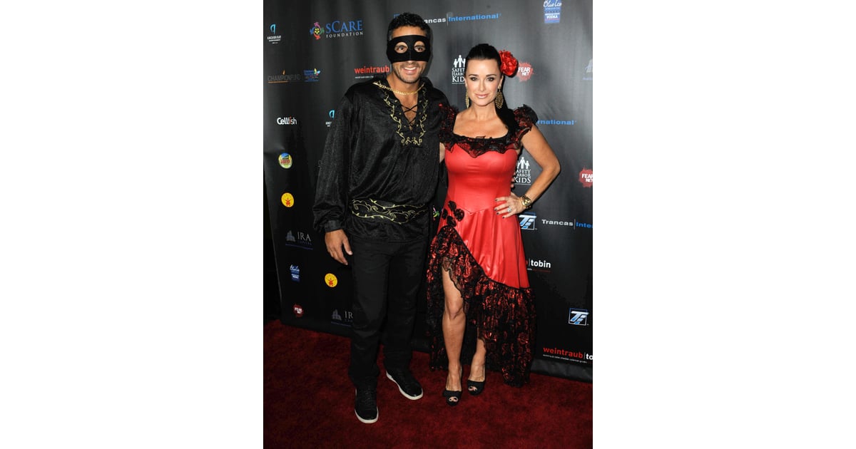 Mauricio Umansky And Kyle Richards As Zorro And Elena The Most Iconic Celebrity Couples