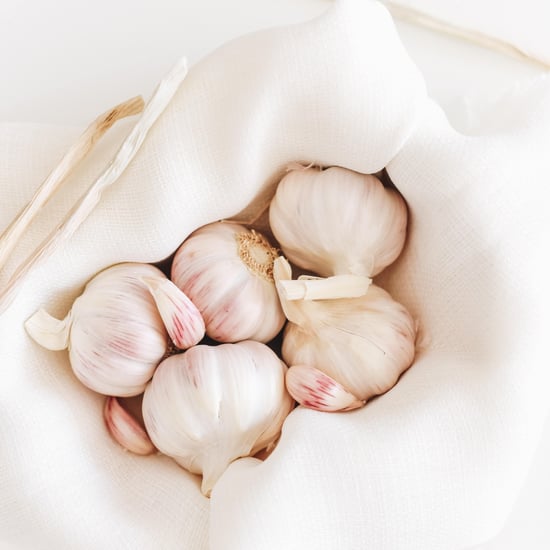 What Are the Benefits of Eating Raw Garlic Daily?