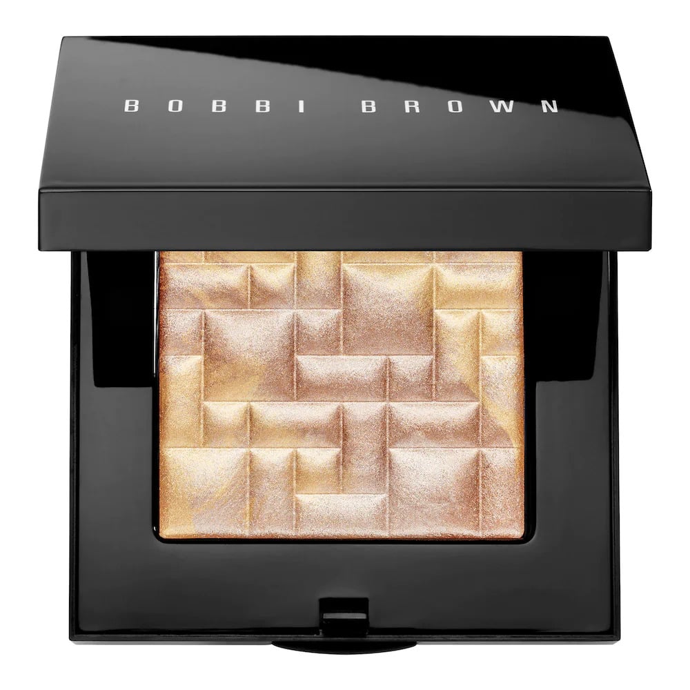 Bobbi Brown Highlighting Powder in Moon Glow