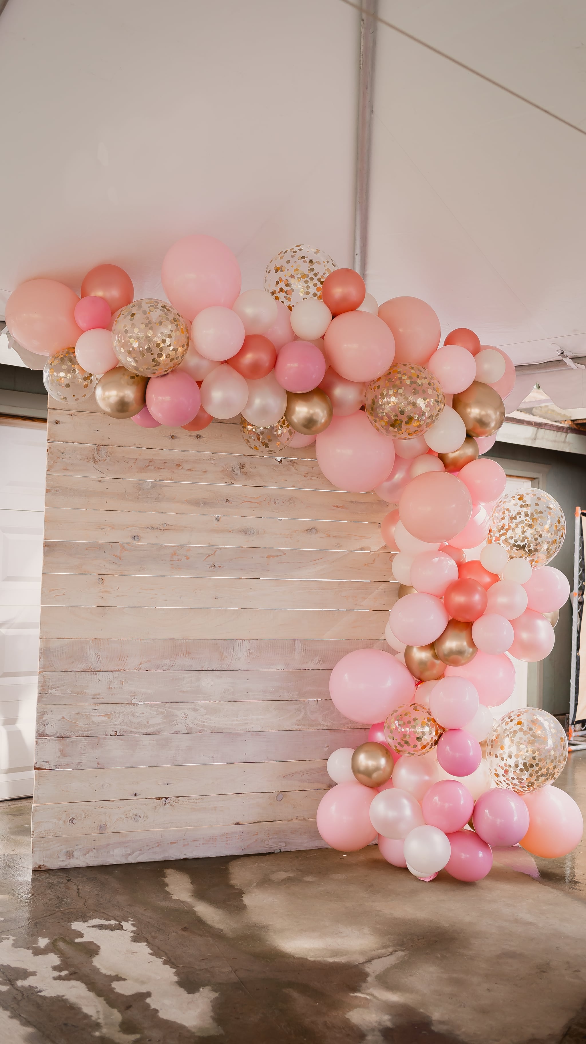 baby shower pink and white theme