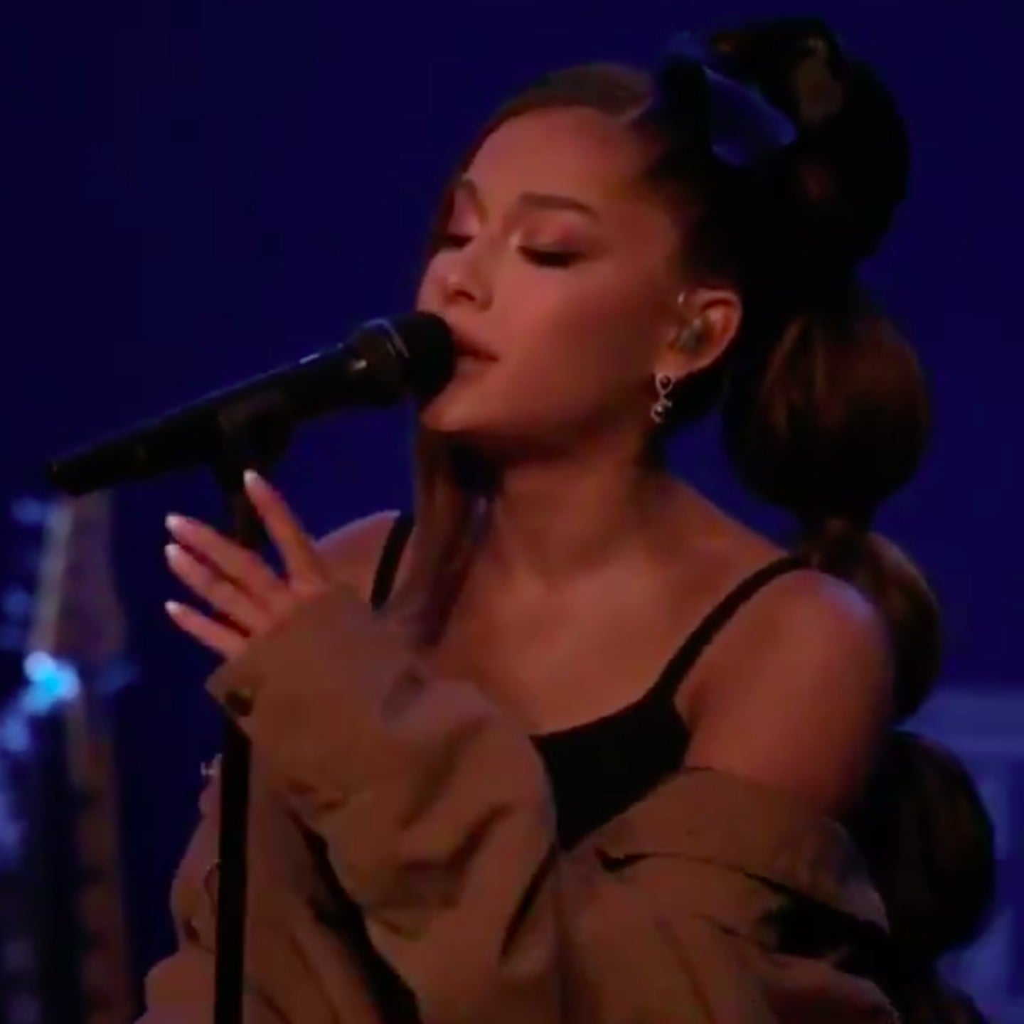 Ariana Grande Iheartradio Music Awards Performance 2019