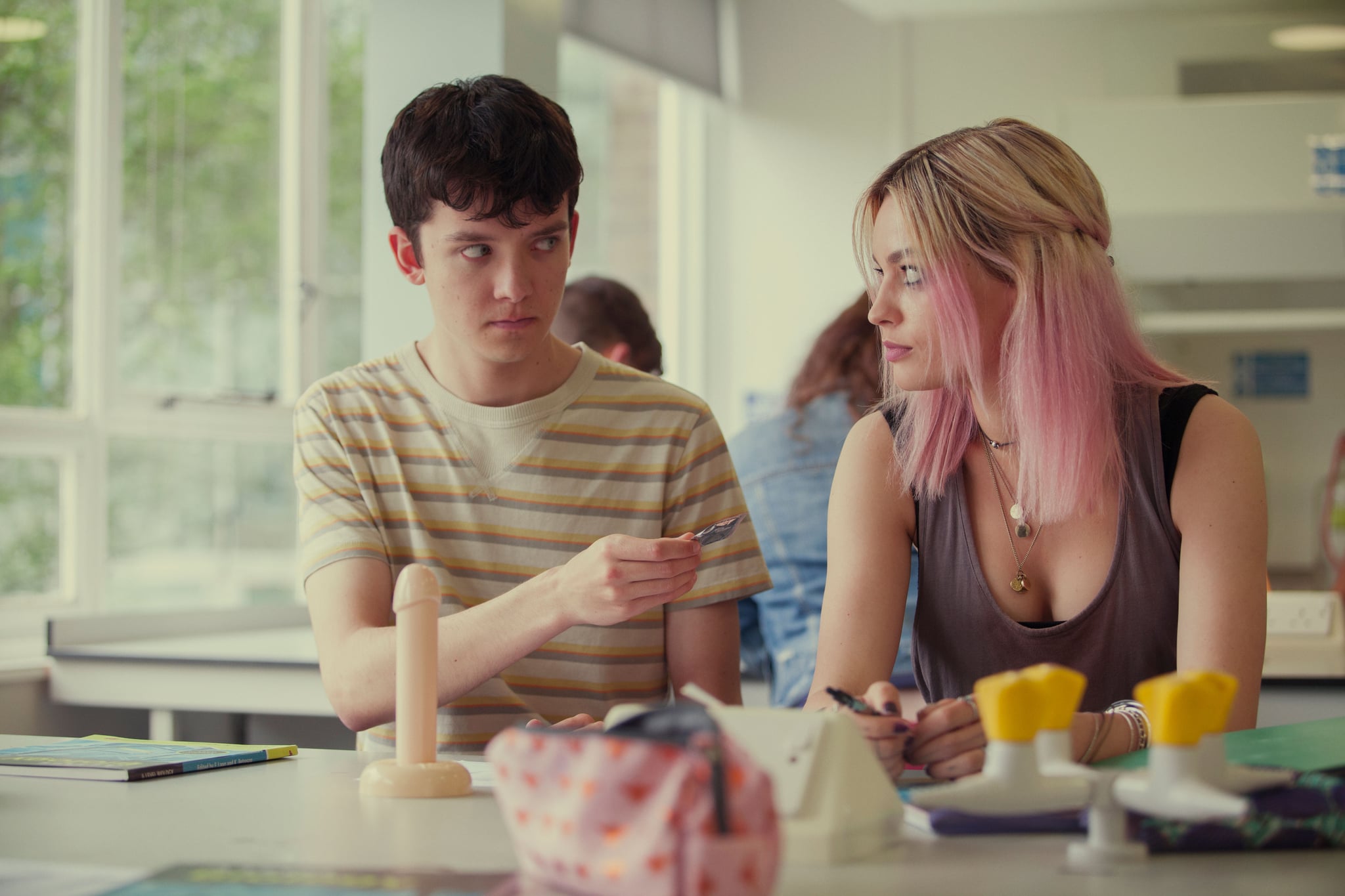 SEX EDUCATION, from left: Asa Butterfield, Emma Mackey, (Season 1, ep. 101, airs Jan. 11, 2019). photo: Jon Hall / Netflix  / Courtesy: Everett Collection