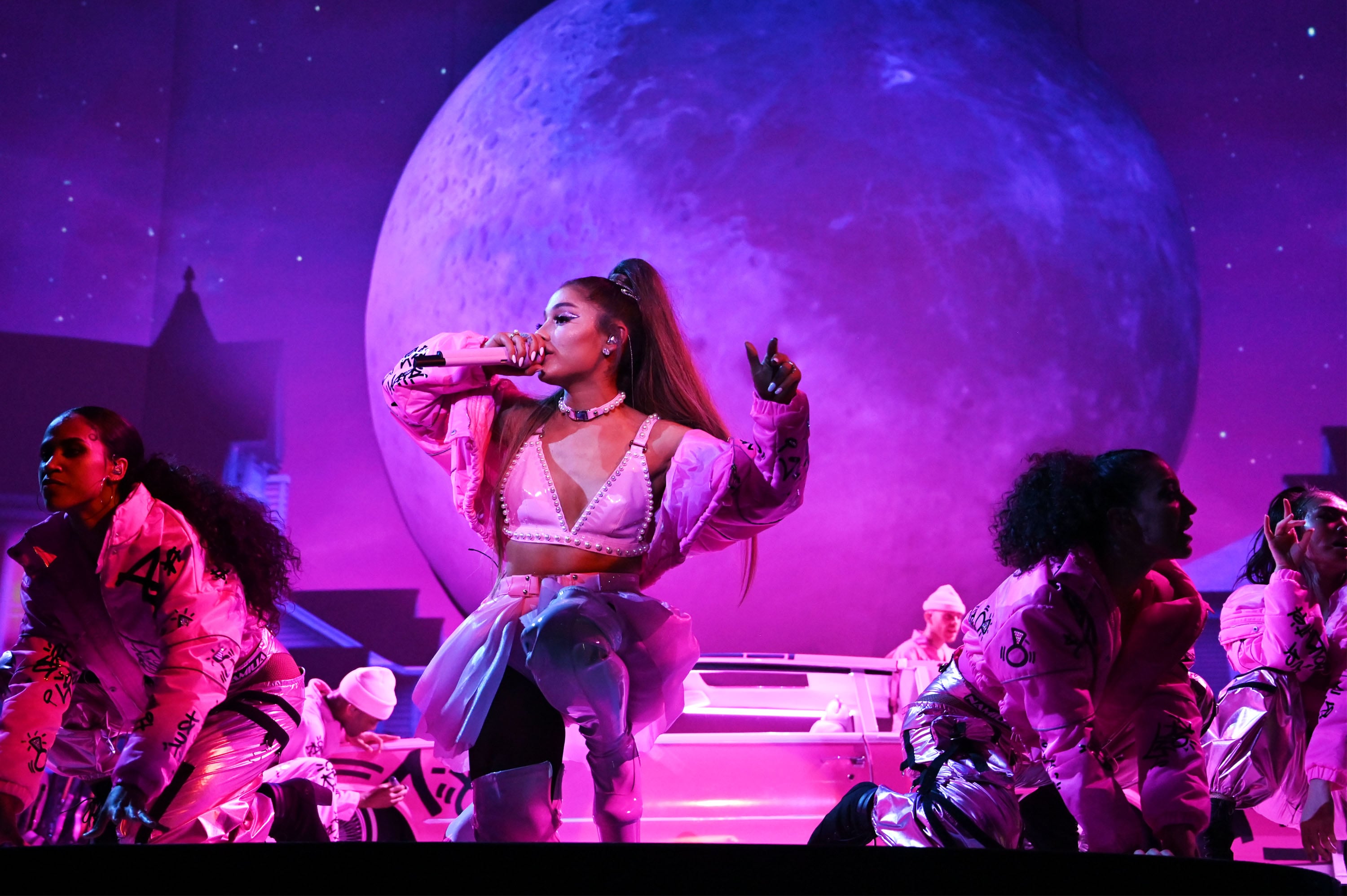 Ariana grande sweetener clothes new arrivals
