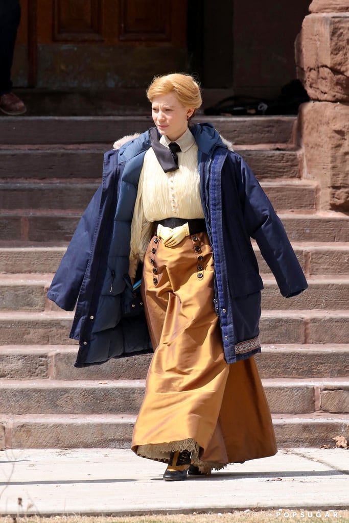 Mia Wasikowska was also on set with Tom on April 16 while wearing an interesting belt.