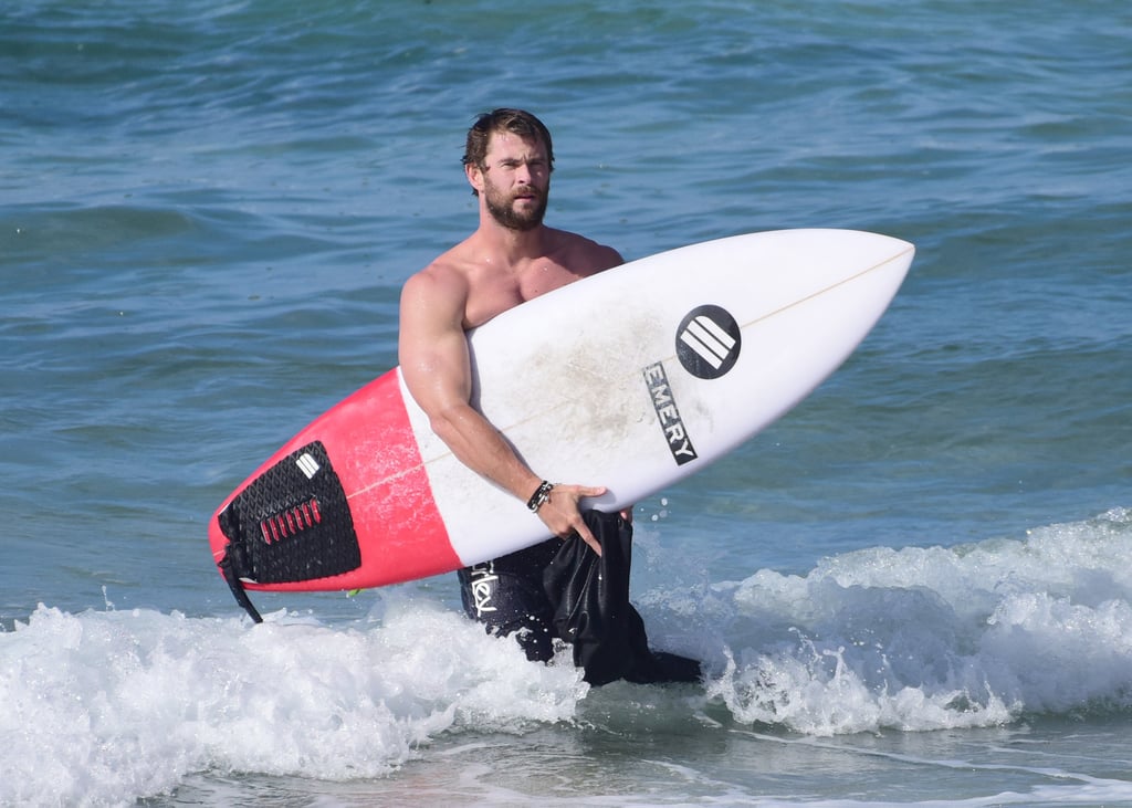 Chris Hemsworth Shirtless In Australia April 2016 Popsugar Celebrity Photo 13