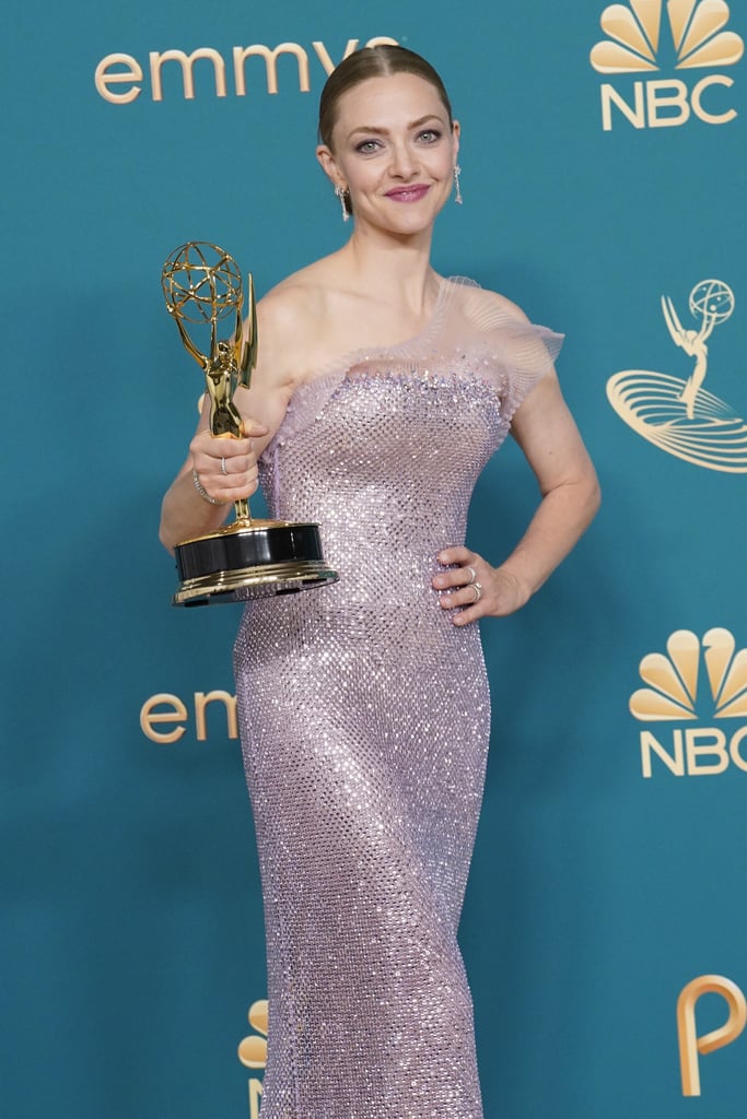 Amanda Seyfried's Emmys Mermaid Dress | Photos