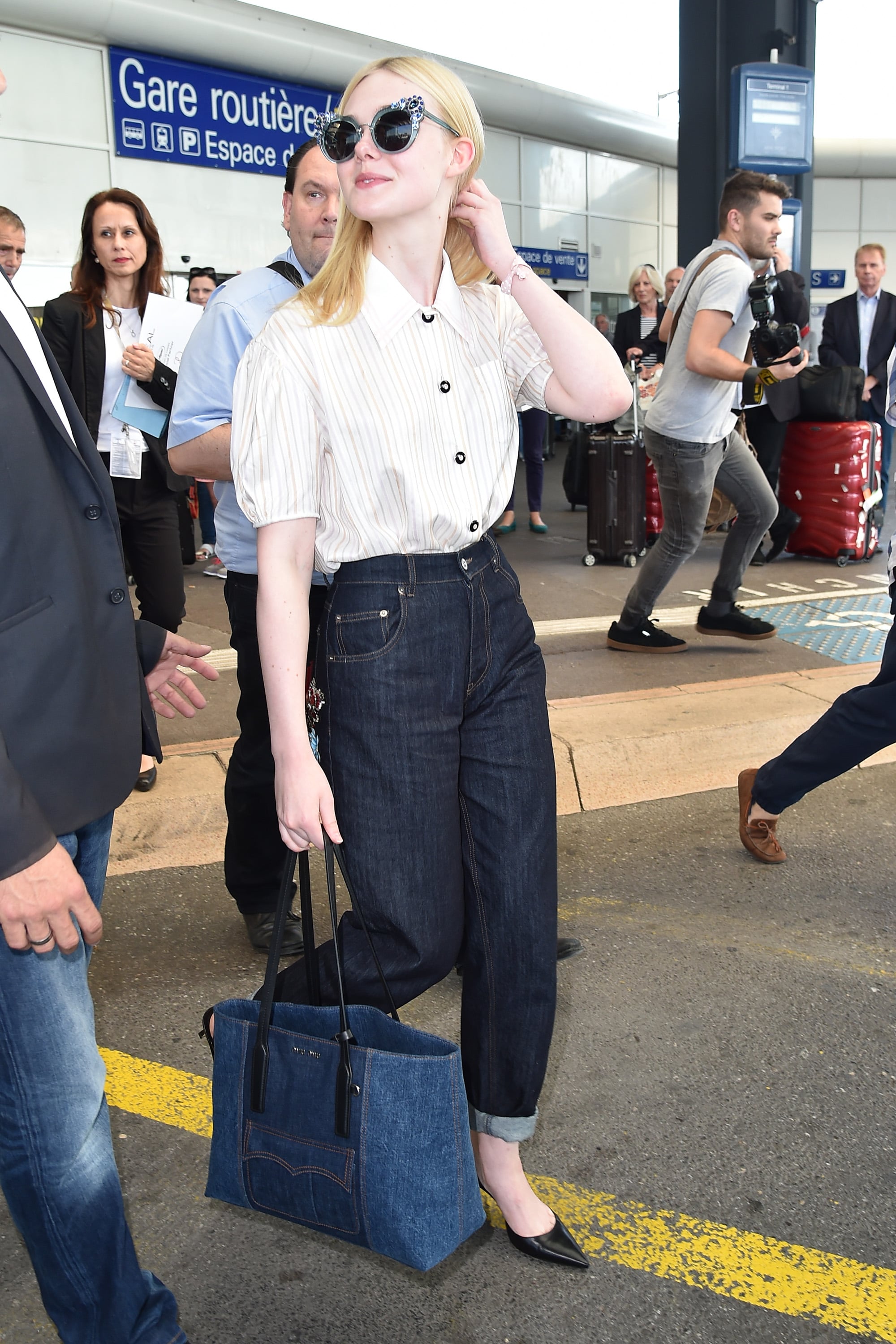 Celebs Chose Neutral Totes and Satchels for Thanksgiving Travel