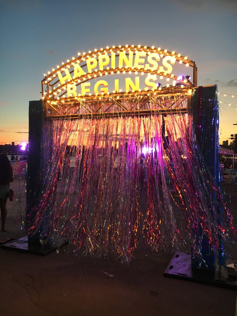 Jonas Brothers Carnival of Happiness With Spotify Pictures