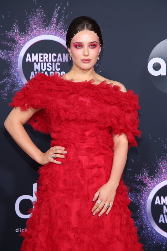 Katherine Langford's 2019 American Music Awards Beauty Look