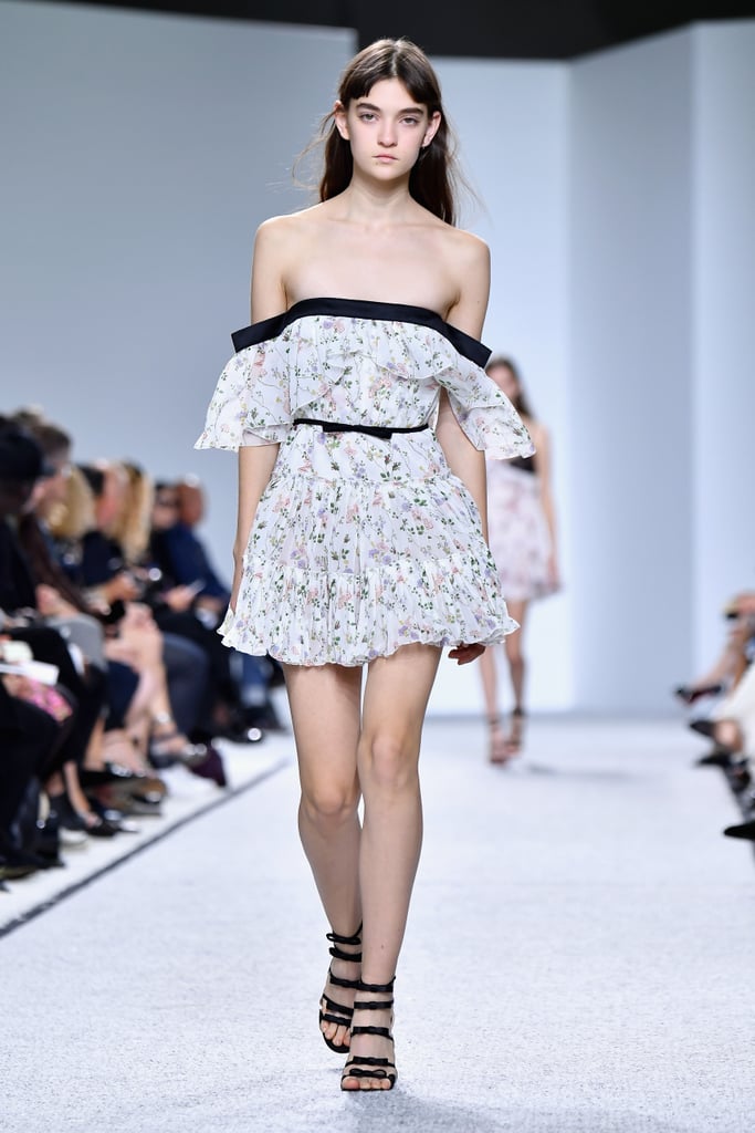Giambattista Valli Spring 2017 Collection