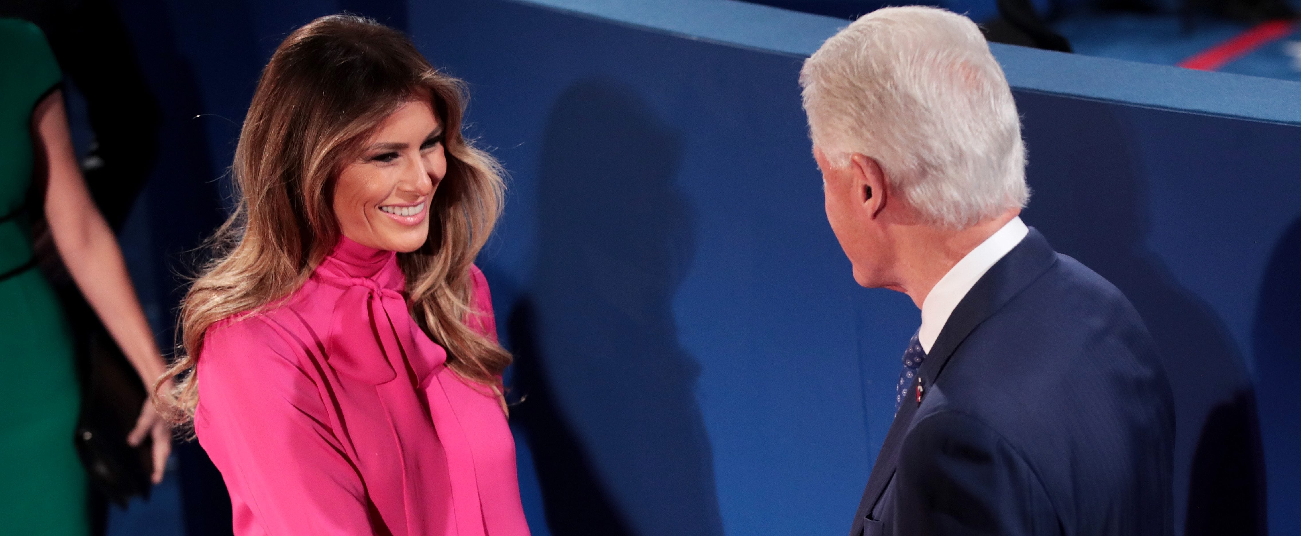 Why Didn't Bill Clinton and Melania Trump Shake Hands? | PS News