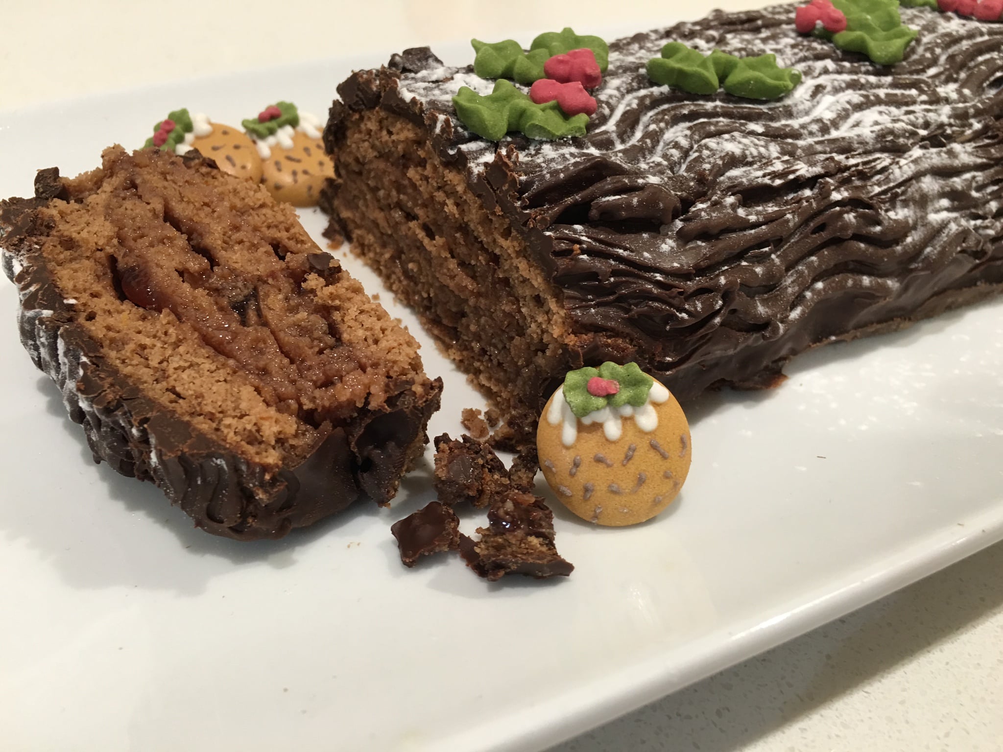 Healthy Low Carb Chocolate Christmas Yule Log Popsugar Fitness Uk Serve, and store the leftovers in the fridge. popsugar uk