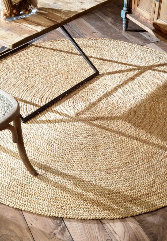 A Round Rug: Nuloom Rigo Hand-Woven Farmhouse Jute Area Rug