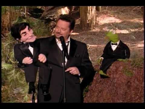 Terry Fator Performs "You've Got a Friend" With Muppets