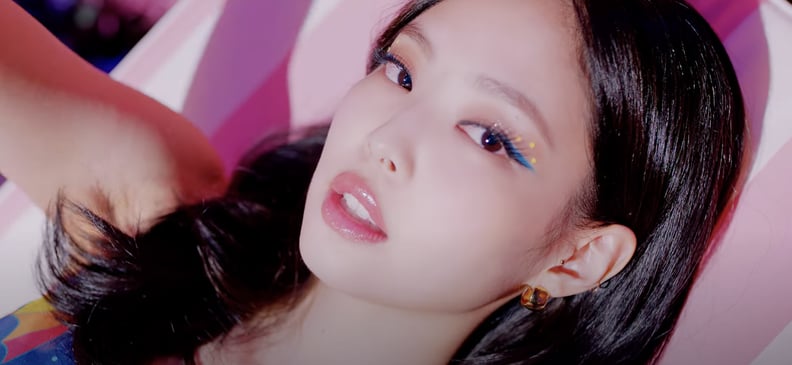 Jennie's Blue and Yellow Starry Eye Makeup