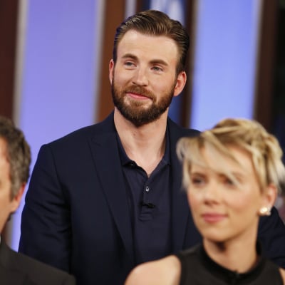 Avengers Cast Answers Questions About Themselves on Kimmel