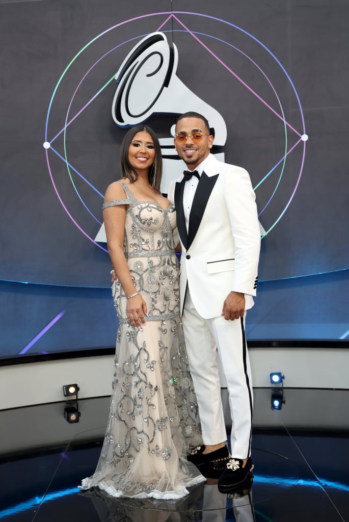 Ozuna and His Wife Kiss on the Latin Grammys Red Carpet