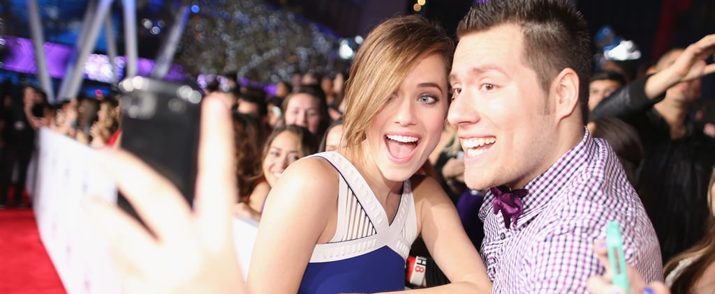 People's Choice Awards Fan Selfies 2014 | Pictures