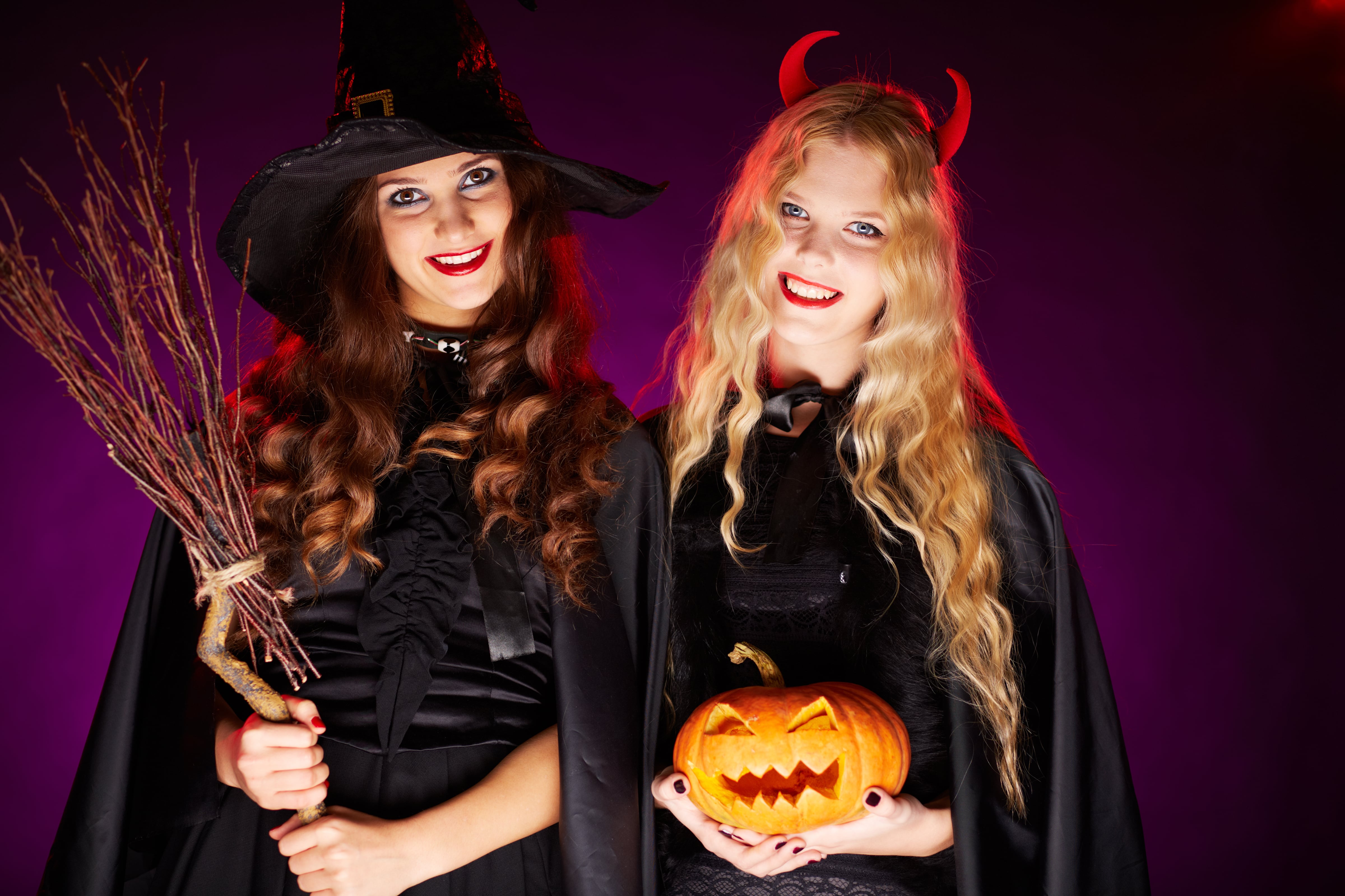 Same day cheap delivery costumes