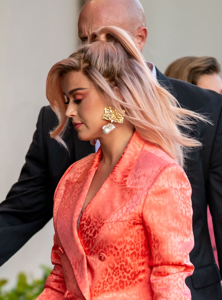 Katy Perry Debuts Long Peach Bob Wig POPSUGAR Beauty UK Photo 2