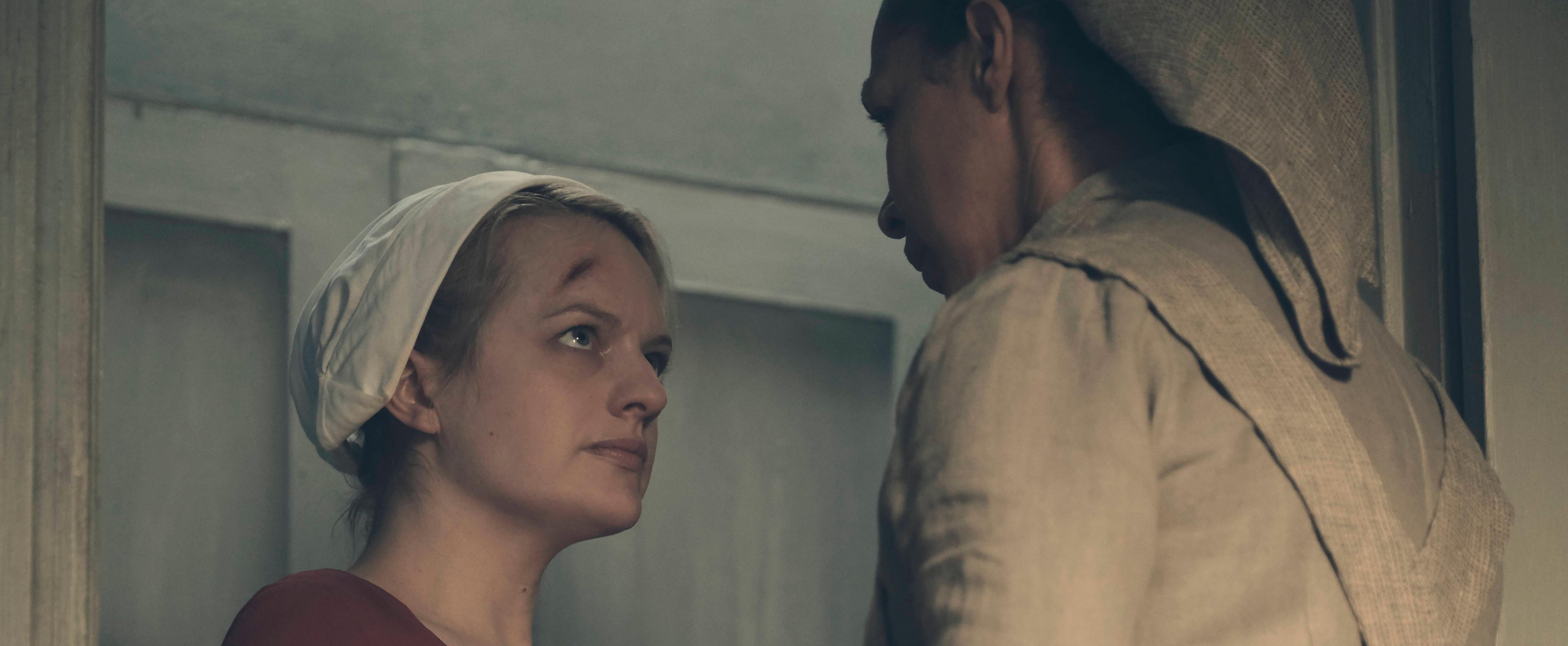 The Handmaid s Tale Season 1 Finale Recap POPSUGAR