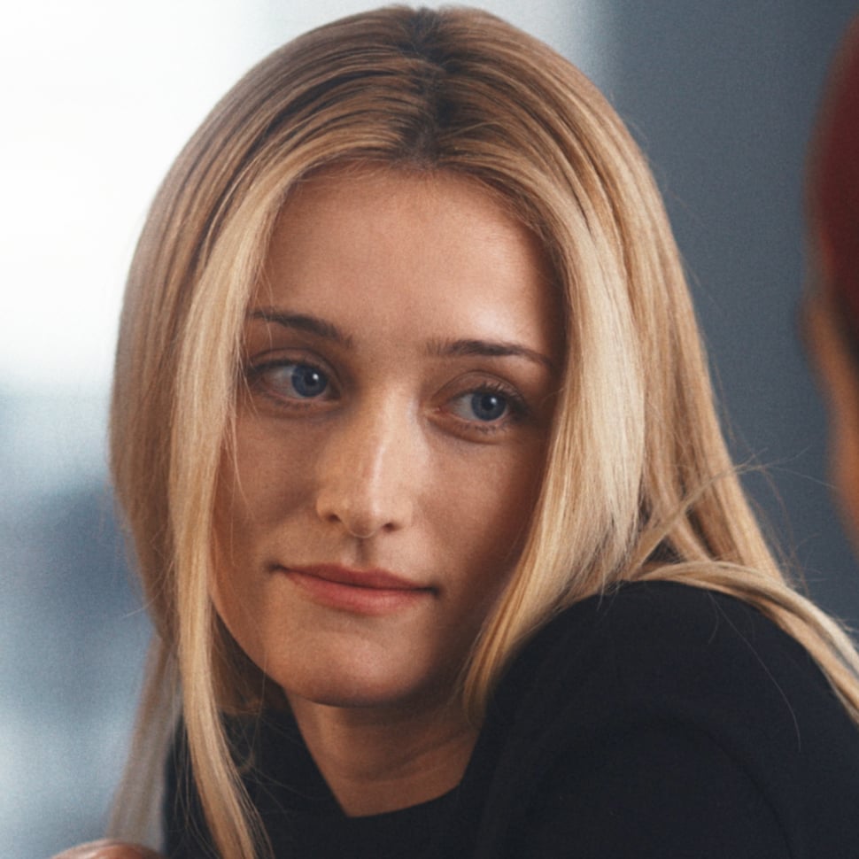 Carolyn Bessette's Lipstick and Other Behind-the-Scenes Details From 