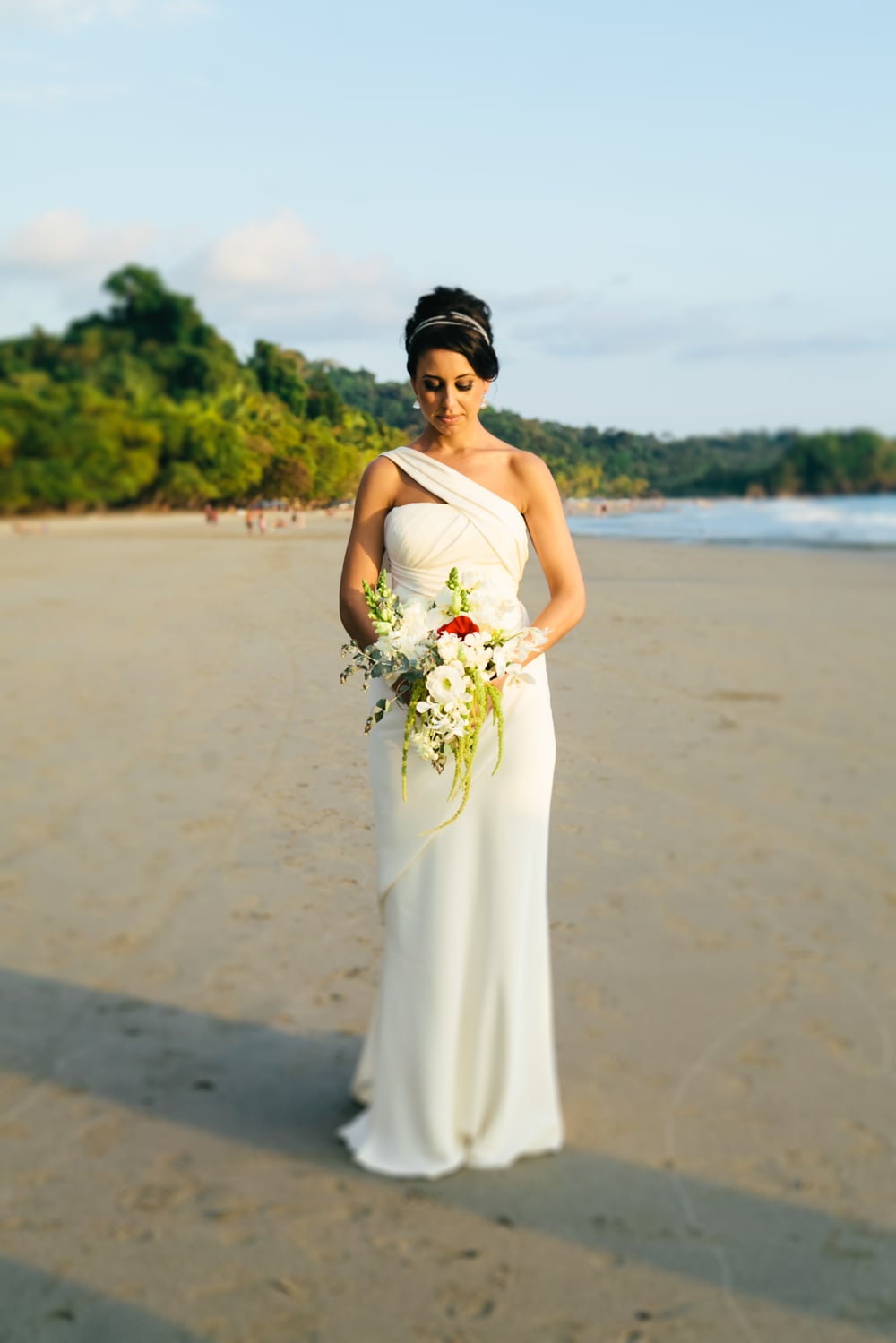 One shoulder store beach wedding dress