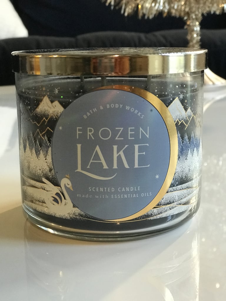 Bath & Body Works Frozen Lake 3-Wick Candle</span>                            </h2>                        <div>            <div>                <p>                                                                                                                                                                                                        <img alt=