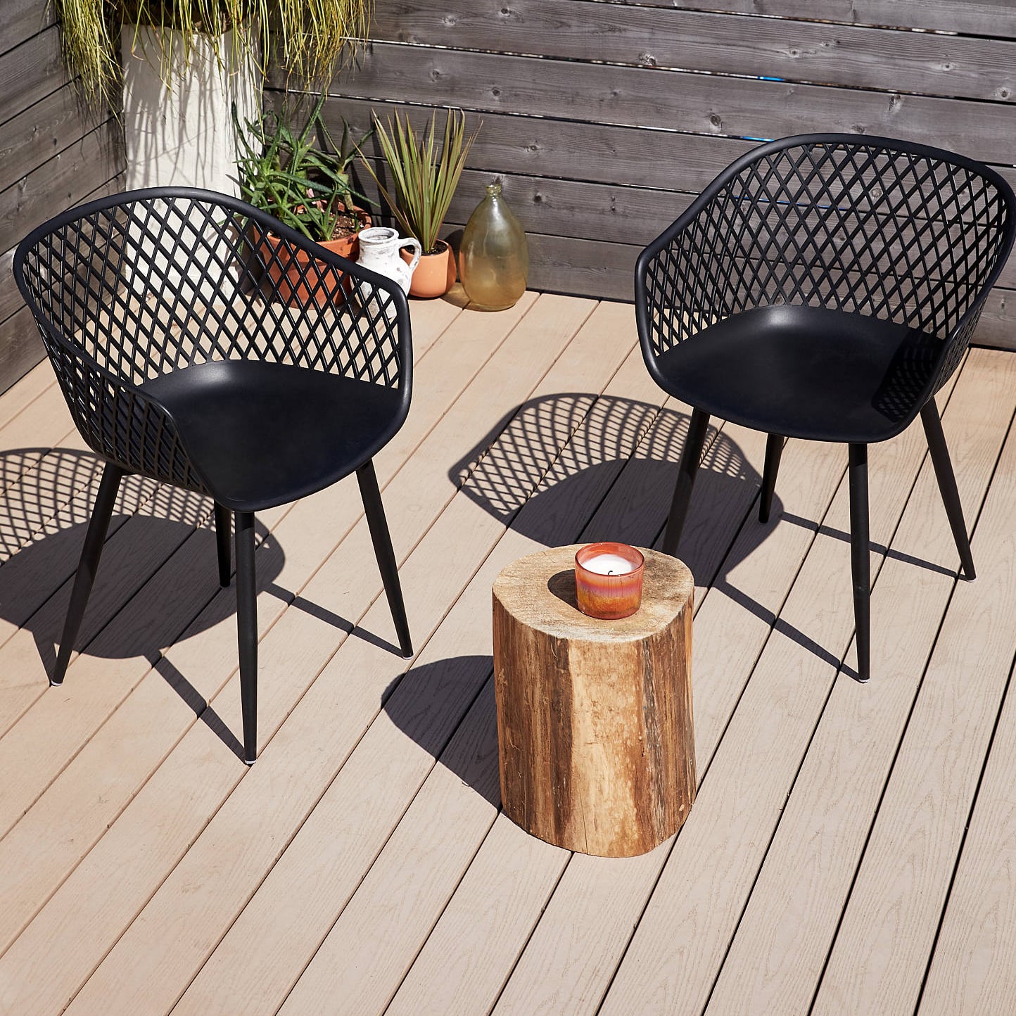  Residential Outdoor Furniture 
