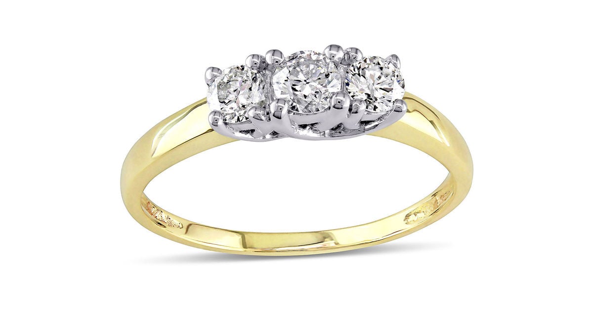 JCPenney Yellow Gold ThreeStone Engagement Ring Meghan Markle's