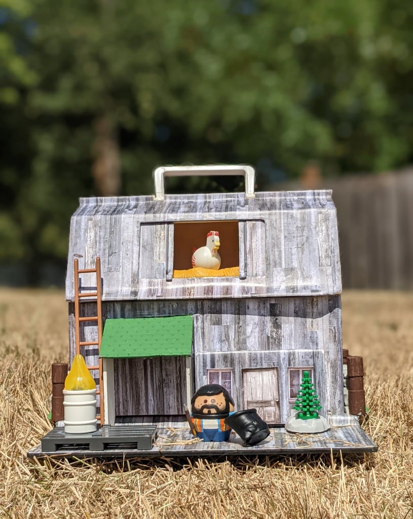 Mutt's Barn: After