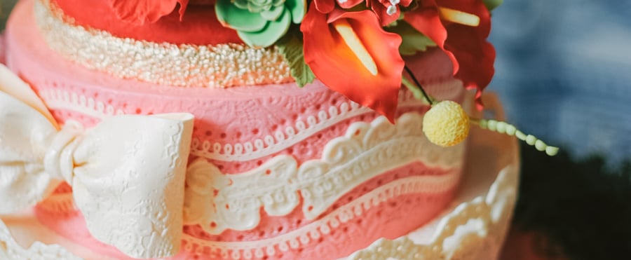 Lacy Wedding Cake Pictures