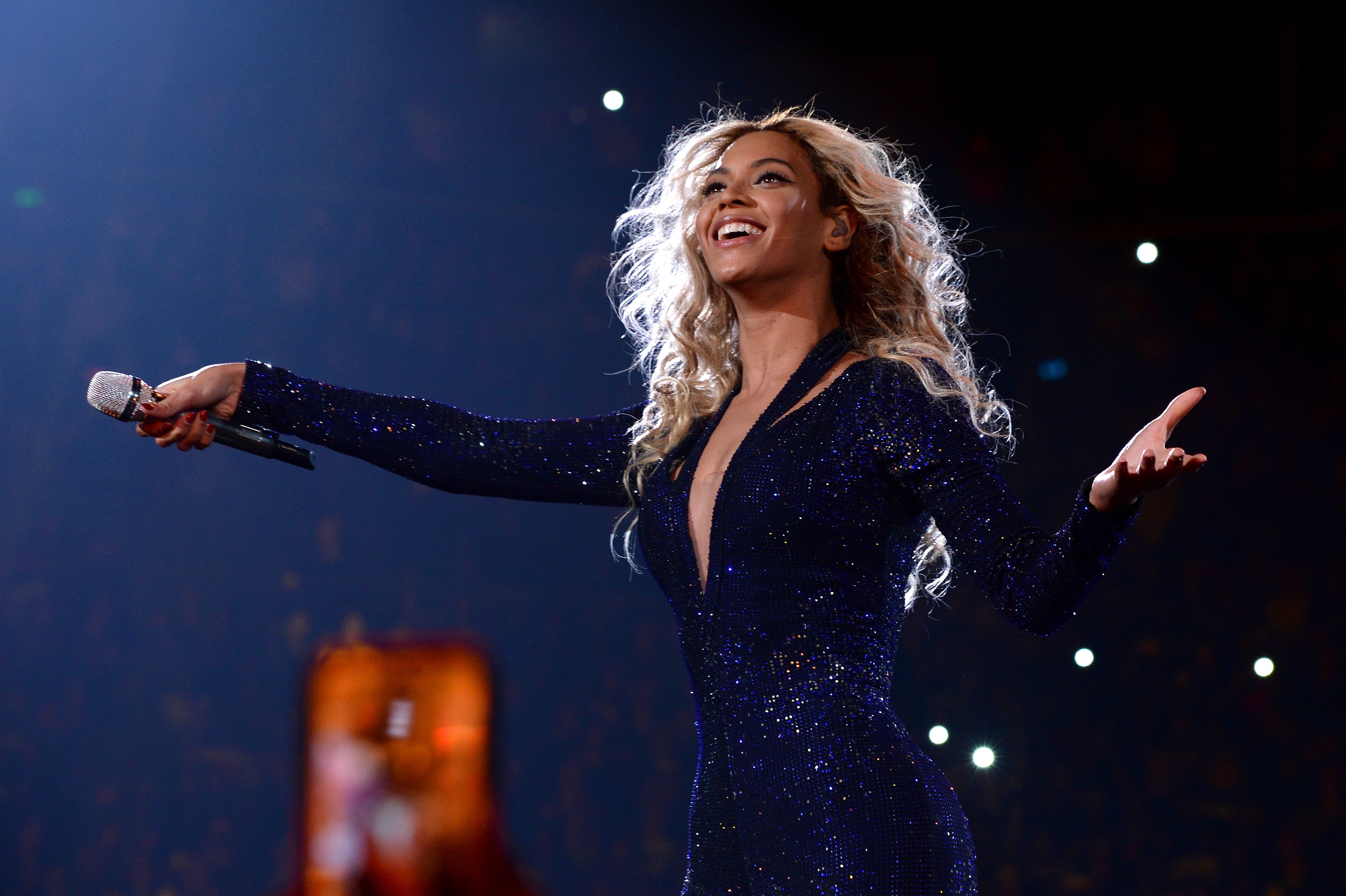 Beyonce Essay on How Gender Equality Is a Myth | PS Celebrity